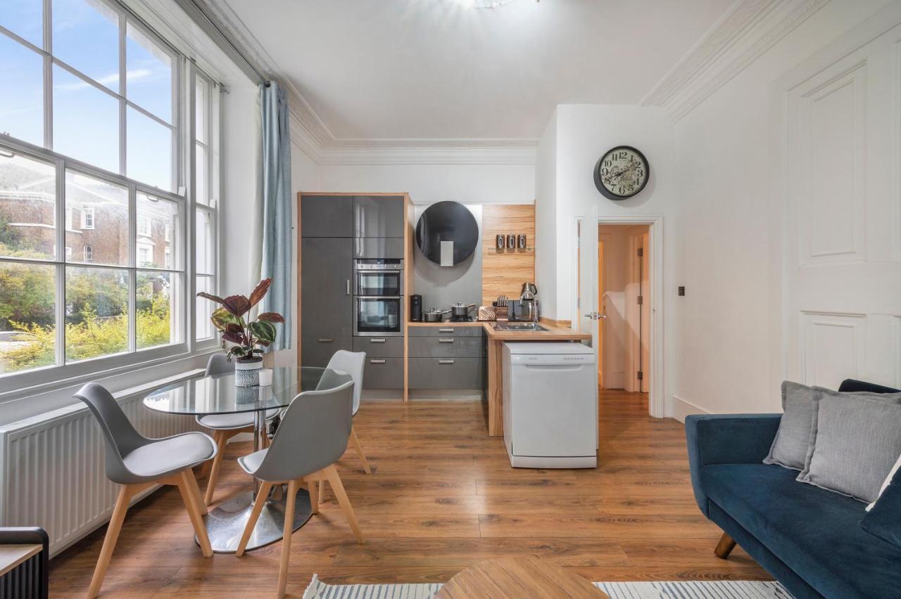 Spacious Two Bedroom By London Zoo Exterior photo